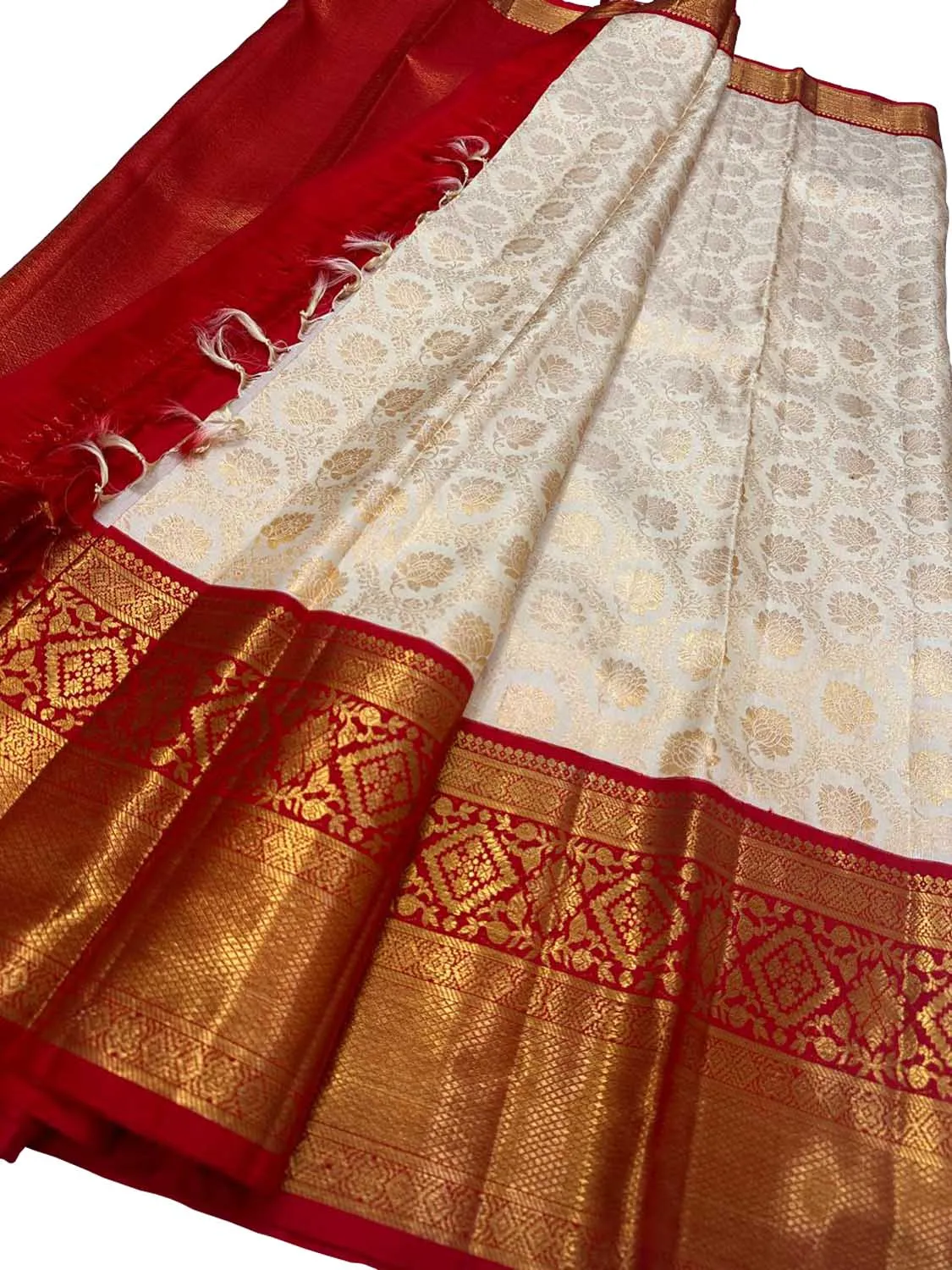 Elegant Off White Kanjeevaram Pure Silk Saree