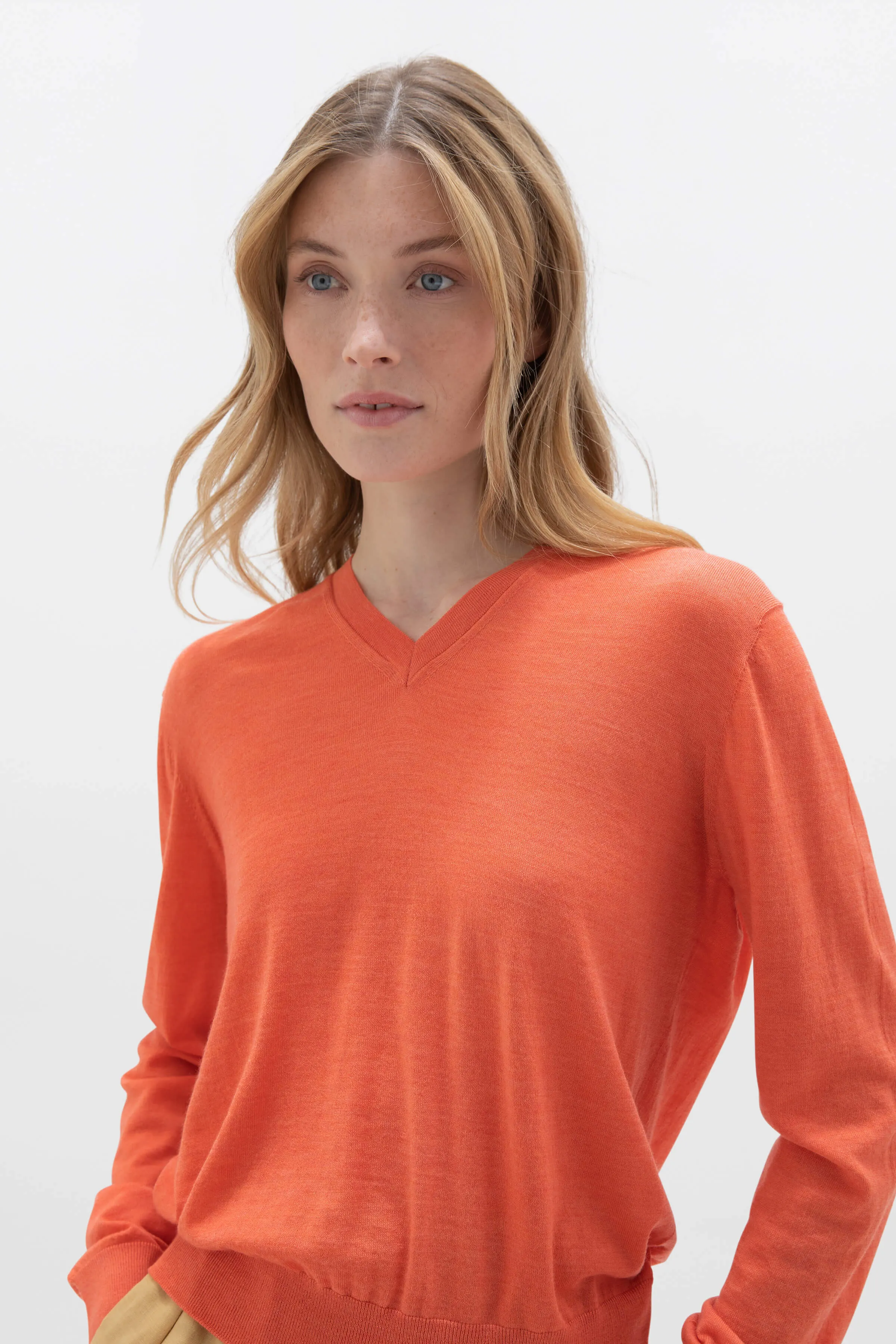 Superfine Merino V Neck